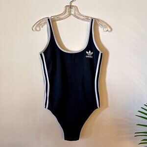 Adidas Adicolor Bodysuit, size 14 (Large)